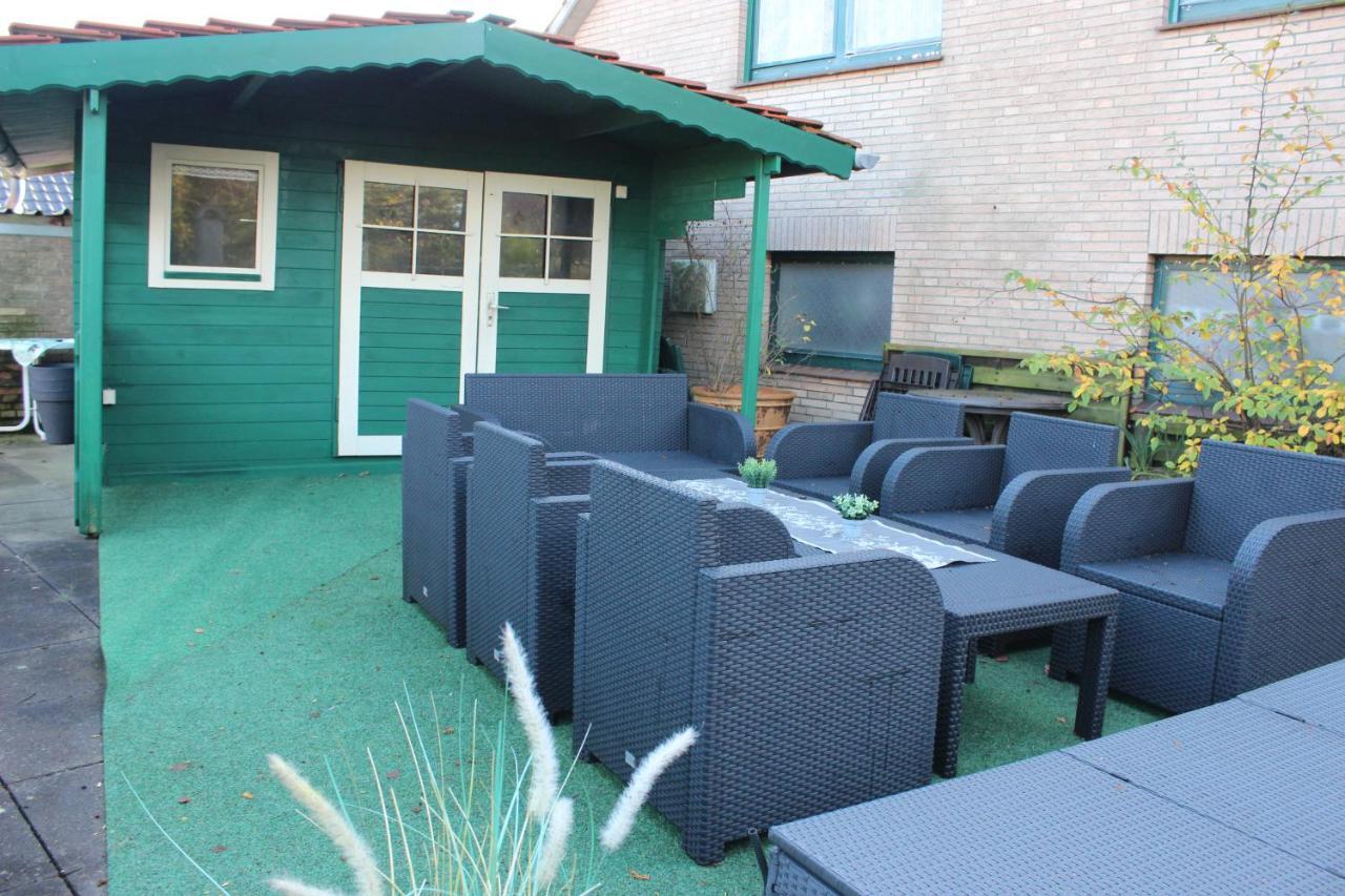 Ferienhaus Abbi Mit Schwimmbad Und Fitness Fuer 8 Personen, Strand, Norddeich Hage Exterior foto